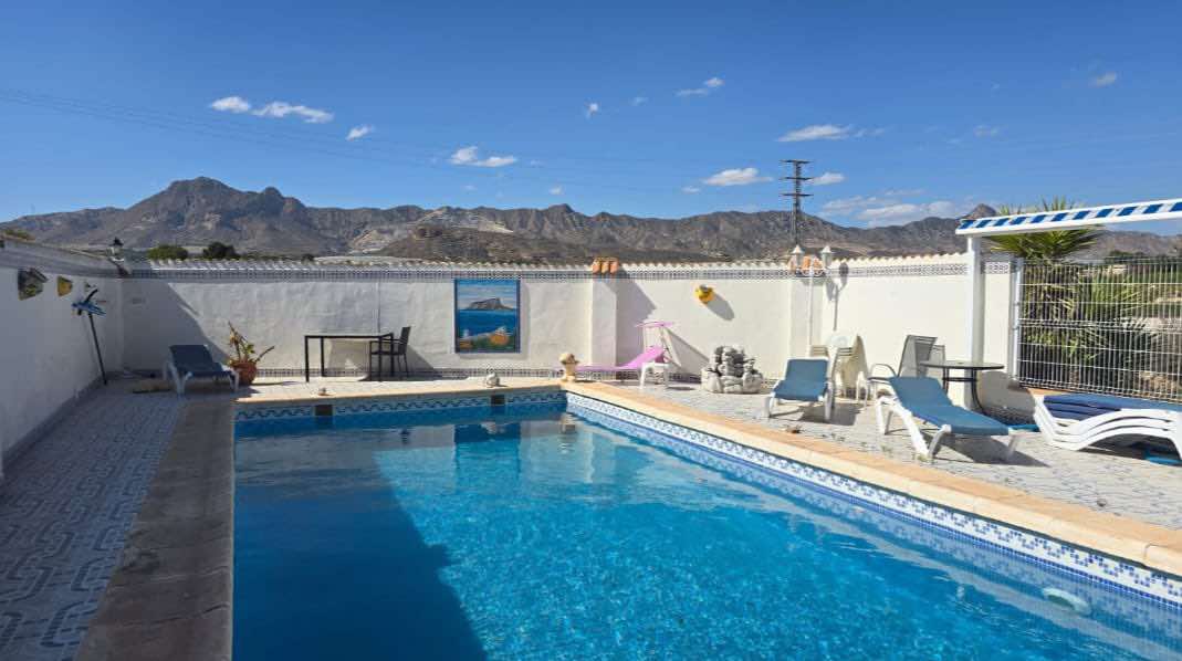 For sale: 3 bedroom finca in Orihuela, Costa Blanca