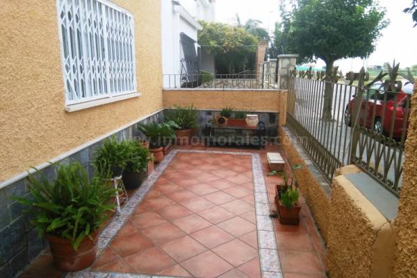 Town House  - Resale - Almoradí - Almoradí