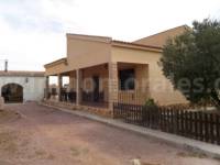 Resale - Country Villa   - Catral