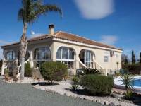 Herverkoop - Villa ( Finca ) - Catral