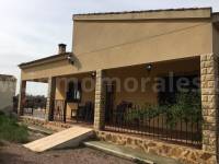 Herverkoop - Villa ( Finca ) - Catral