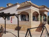 Resale - Country Villa   - Callosa de Segura