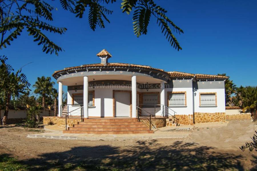 Venta - Casa de Campo - Catral