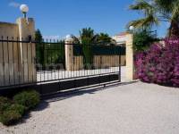 Herverkoop - Villa ( Finca ) - Catral