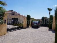 Resale - Country Villa   - Catral