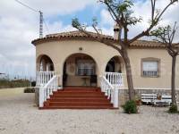 Venta - Casa de Campo - Catral