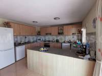 Resale - Country Villa   - Crevillente - Crevillent