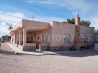 Resale - Country Villa   - Catral