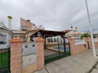 Resale - Detached House / Villa  - Almoradí