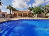 Herverkoop - Villa ( Finca ) - Catral