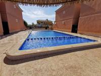 Resale - Detached House / Villa  - Almoradí