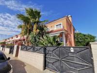 Resale - Detached House / Villa  - Almoradí