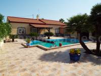 Herverkoop - Villa ( Finca ) - Catral