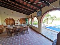 Herverkoop - Villa ( Finca ) - Catral