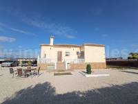 Resale - Detached House / Villa  - Catral