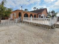 Herverkoop - Villa ( Finca ) - Catral