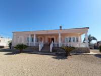 Herverkoop - Villa ( Finca ) - Catral