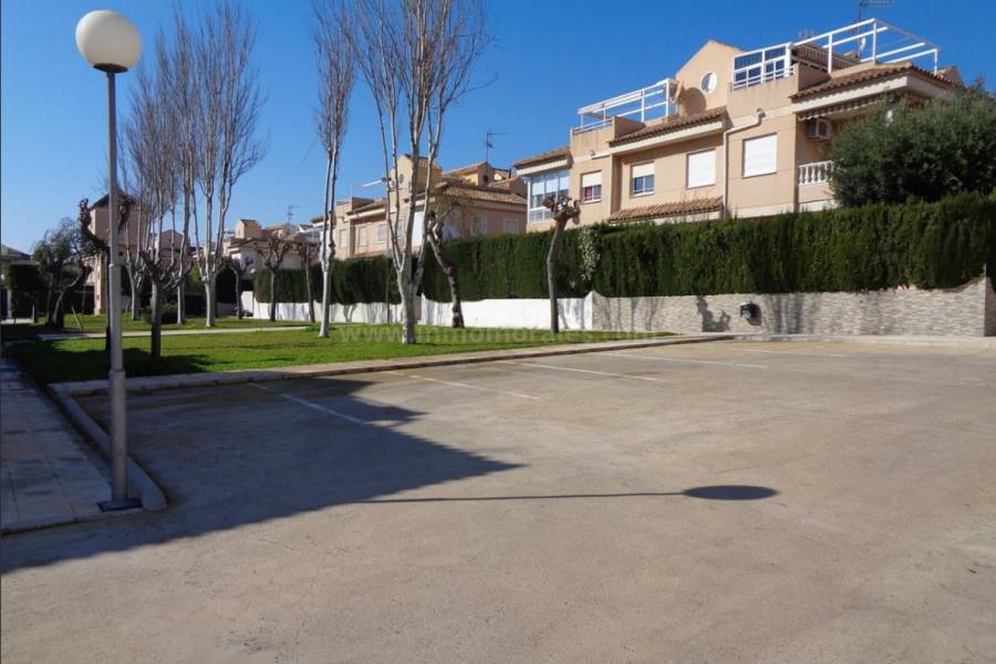 Venta - Apartamento / Piso - Torrevieja - Aguas Nuevas