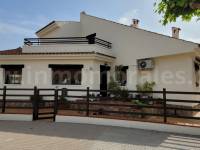 Resale - Semi detached Villa - Almoradí