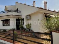 Resale - Semi detached Villa - Almoradí