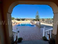 Resale - Country Villa   - Callosa de Segura