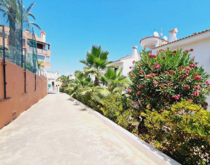 Apartamento / Piso - Venta - La Mata - La Mata