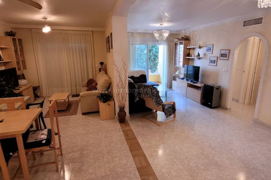 Resale - Apartment  - Rafal