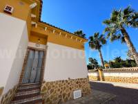 Resale - Detached House / Villa  - Catral