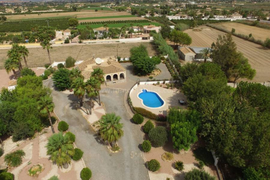Resale - Country Villa   - Catral