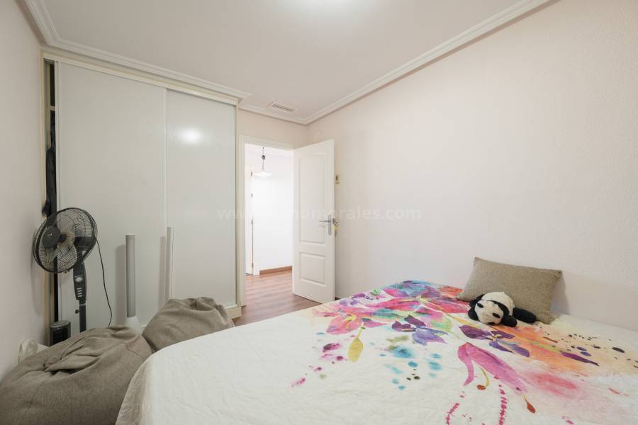 Venta - Casa de Campo - Catral