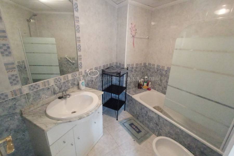 Venta - Apartamento / Piso - Almoradí