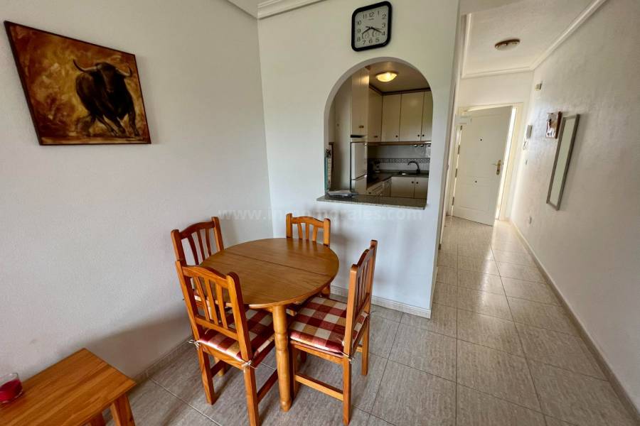 Resale - Apartment  - Almoradí