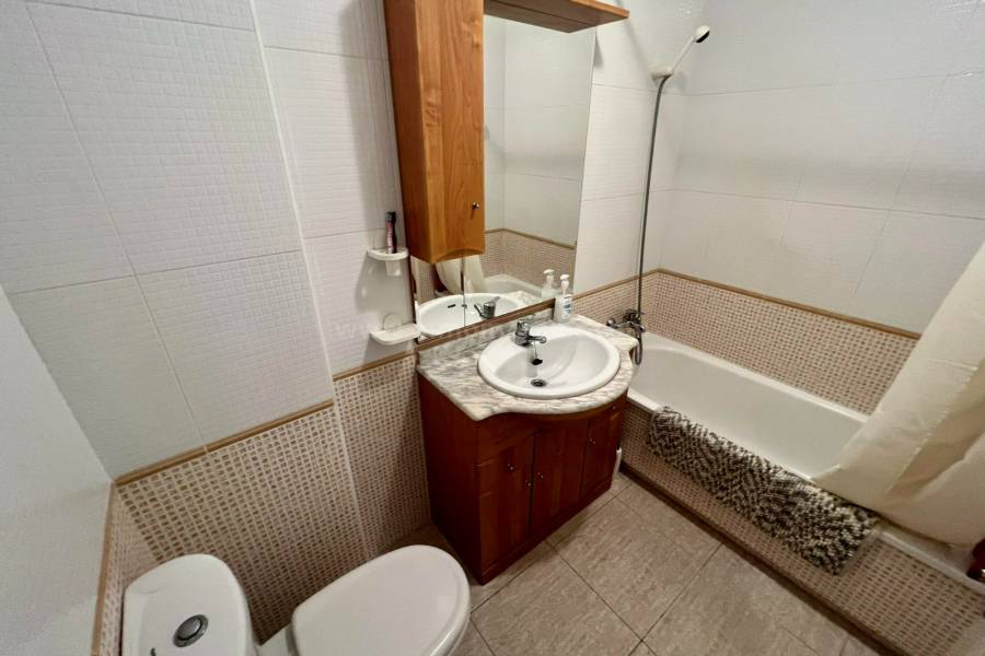 Resale - Apartment  - Almoradí