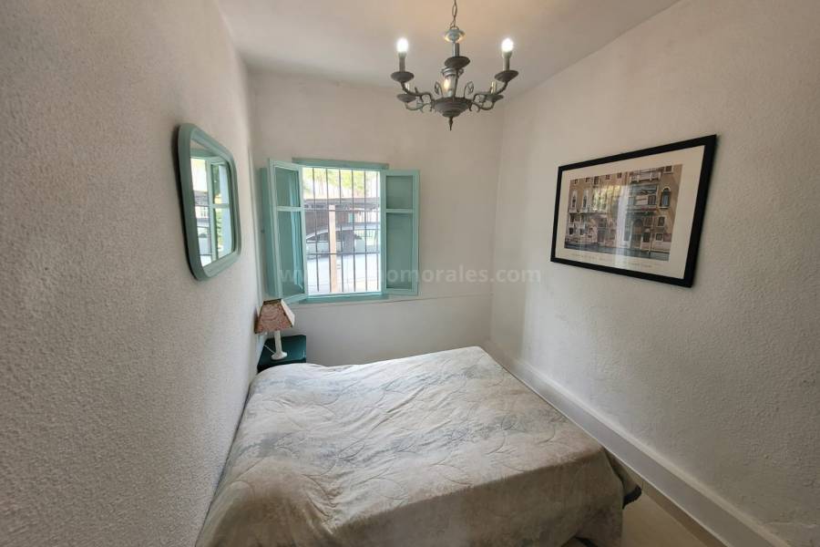 Venta - Villa con anexo - Dolores