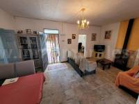 Venta - Villa con anexo - Dolores