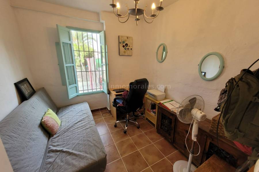 Venta - Villa con anexo - Dolores