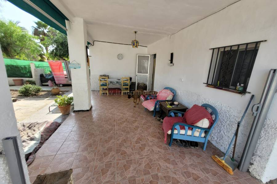 Venta - Villa con anexo - Dolores