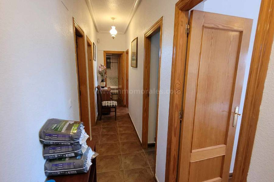 Resale - Country Villa   - Almoradí