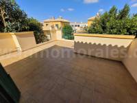 Resale - Semi detached Villa - Almoradí