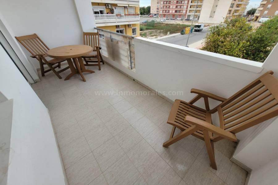 Resale - Apartment  - Almoradí