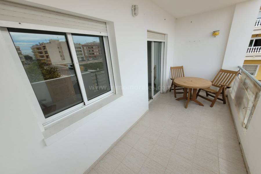 Resale - Apartment  - Almoradí