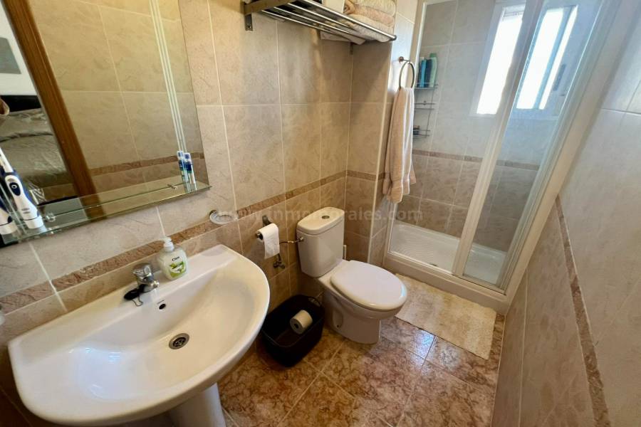 Resale - Apartment  - Almoradí
