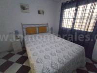 Venta - Villa con anexo - Crevillente - Crevillent