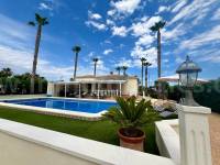 Herverkoop - Villa ( Finca ) - Orihuela