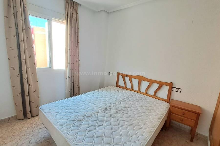 Wiederverkauf - Wohnung/Apartment - Torrevieja - Centro