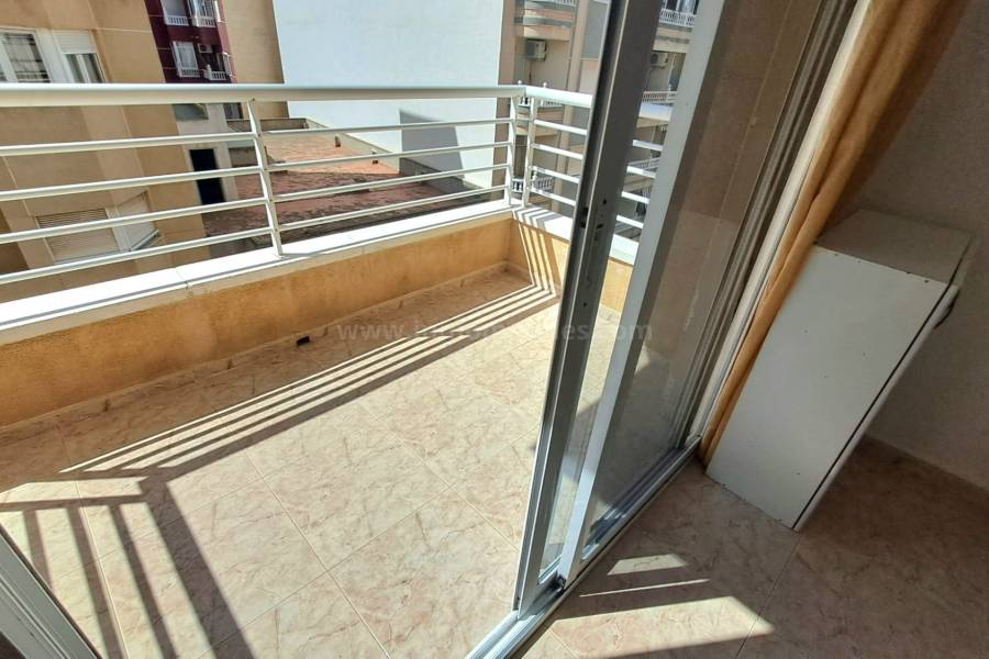 Wiederverkauf - Wohnung/Apartment - Torrevieja - Centro