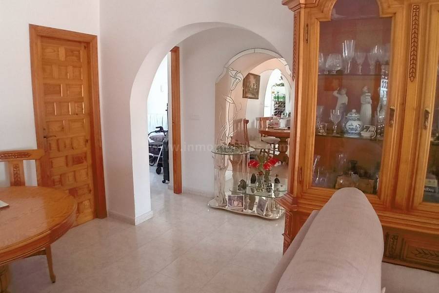 Resale - Country Villa   - Catral