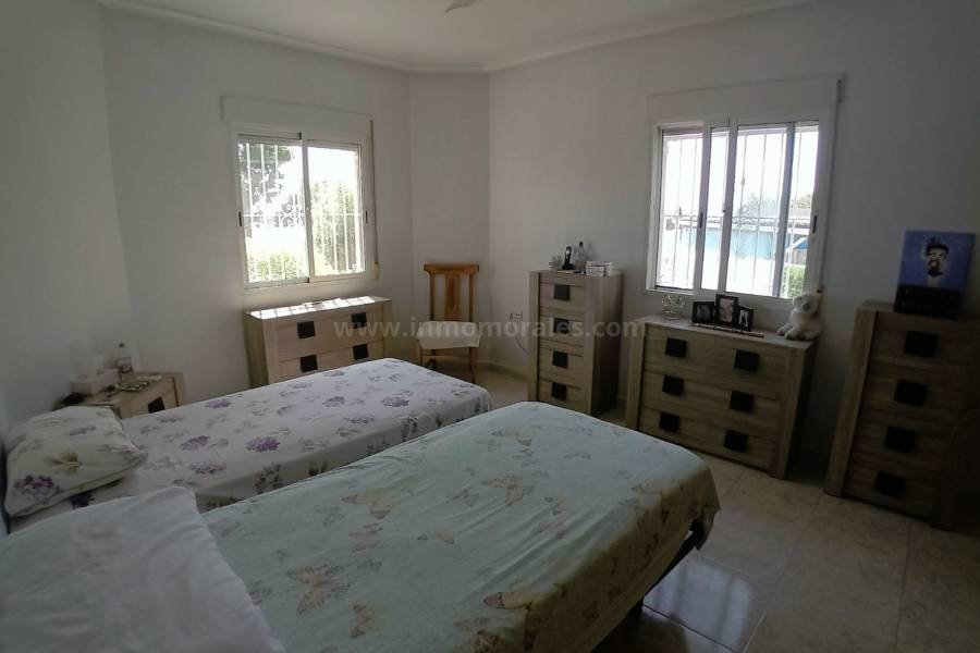 Resale - Country Villa   - Catral