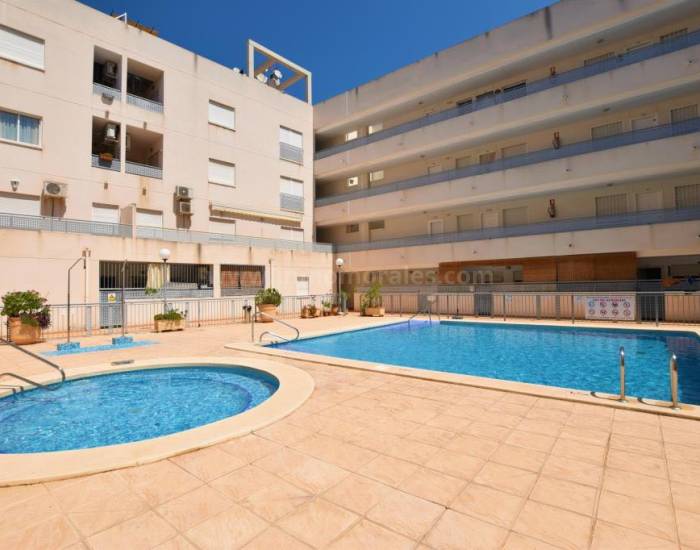 Apartment  - Resale - Almoradí - Almoradí