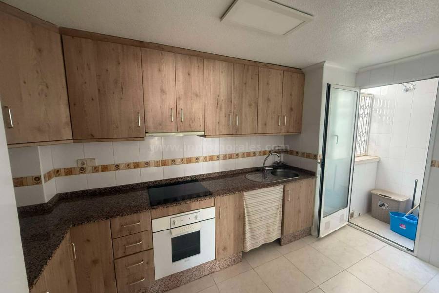 Resale - Apartment  - Almoradí